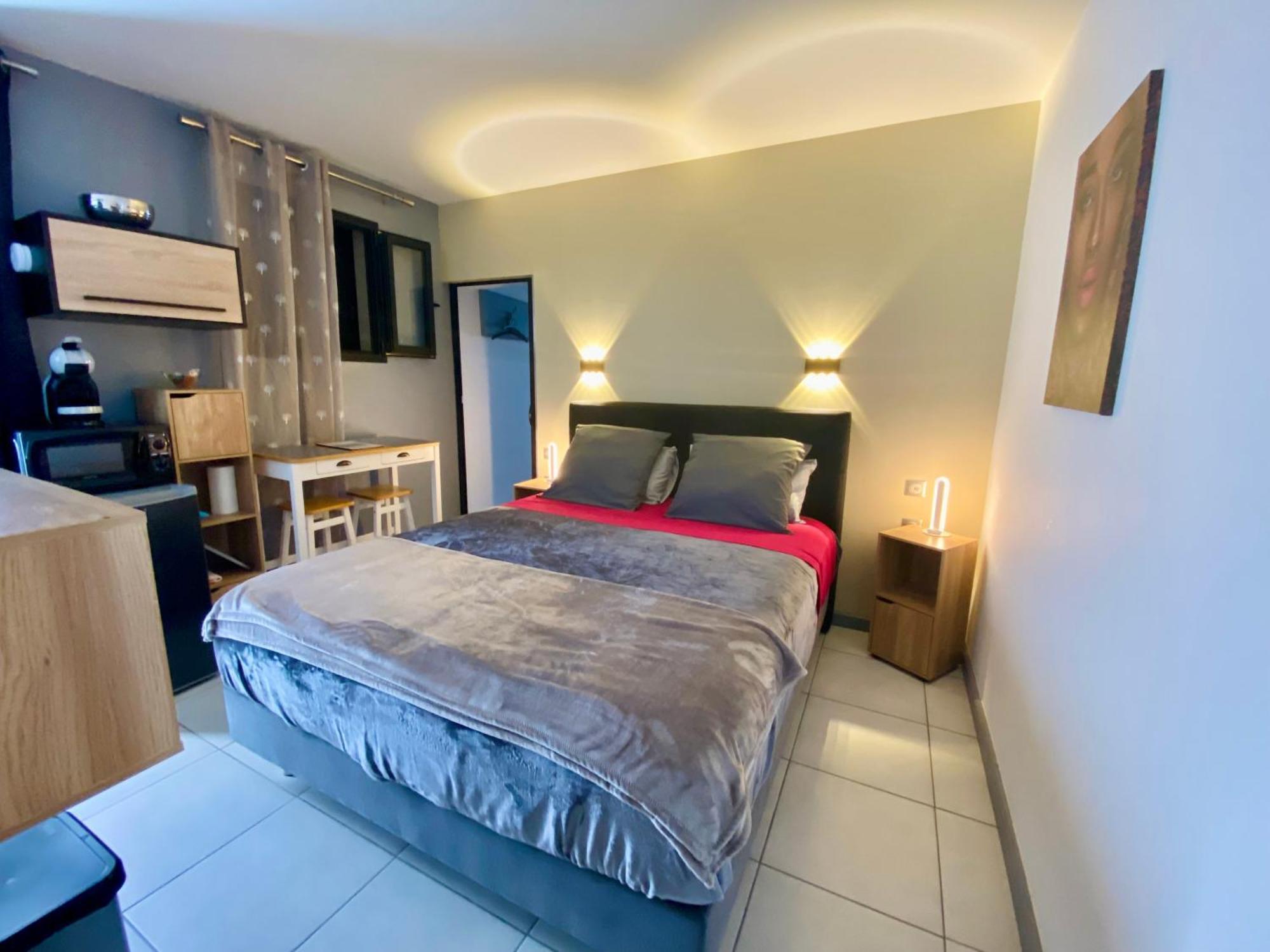 Hostal 170 Room 15 Service Appartement Le Tampon Exteriér fotografie